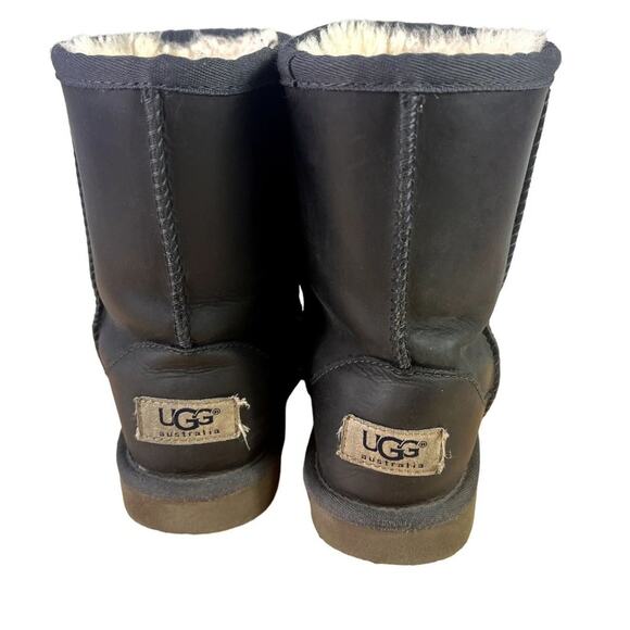 UGG Boots Kids 1 Classic Short Leather Water Resistant Wool Lined Comfy - Picture 4 of 12